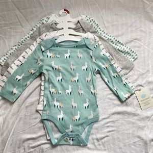 4 pack baby long sleeves (Brand New)